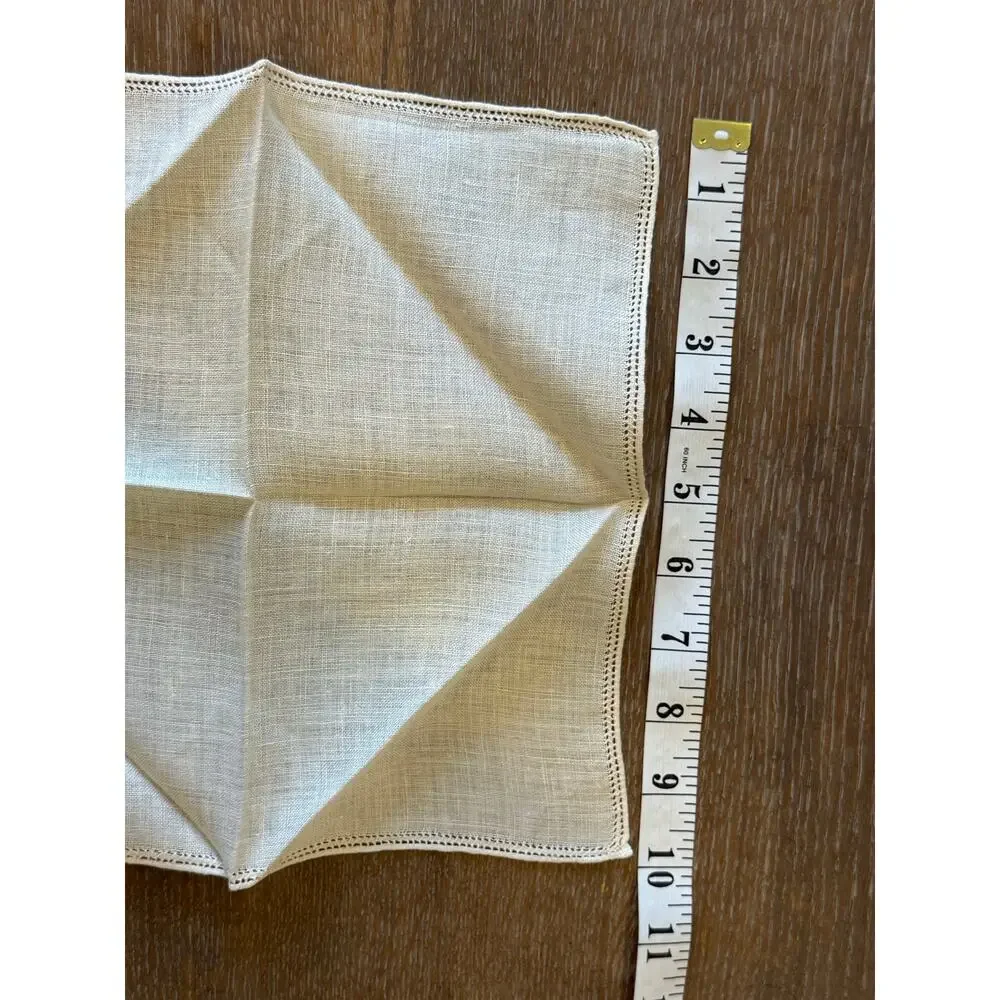 Vintage Embroidered Ivory Square linen Napkis set of 4 Retro